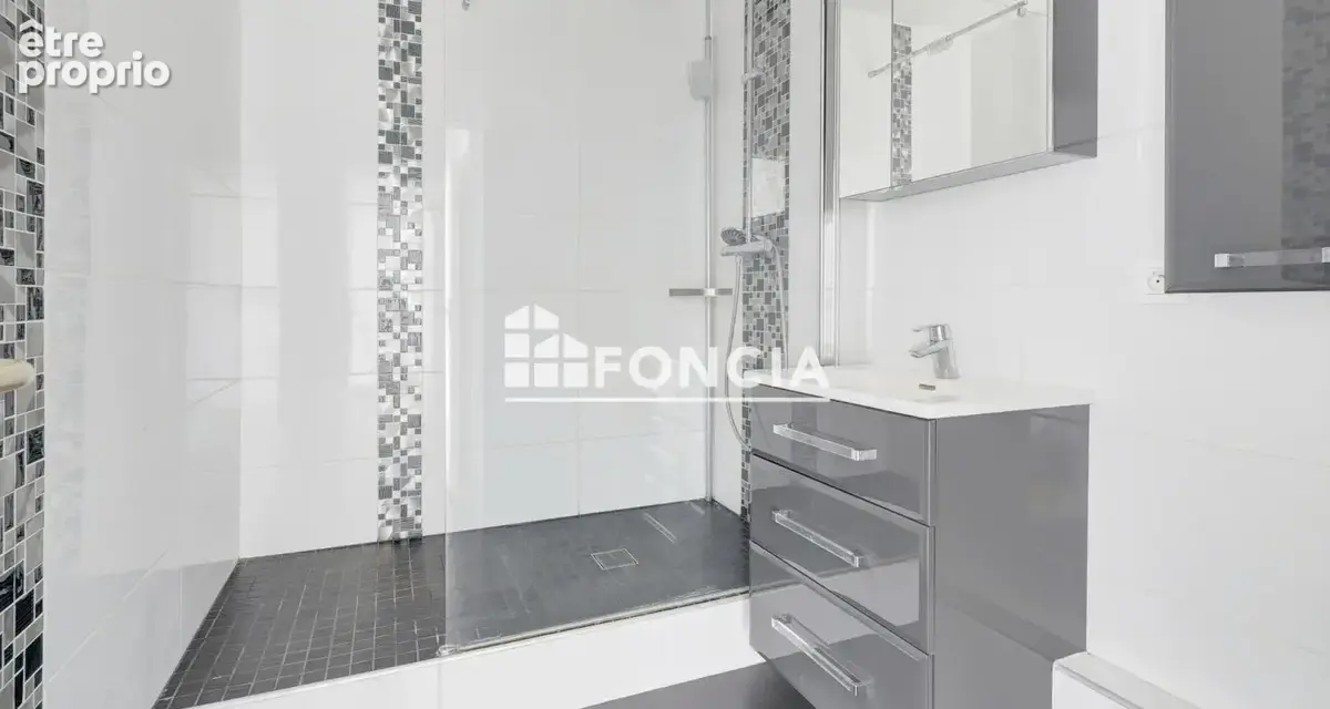 Grand appartement t3 et 2 stationnements - photo 7