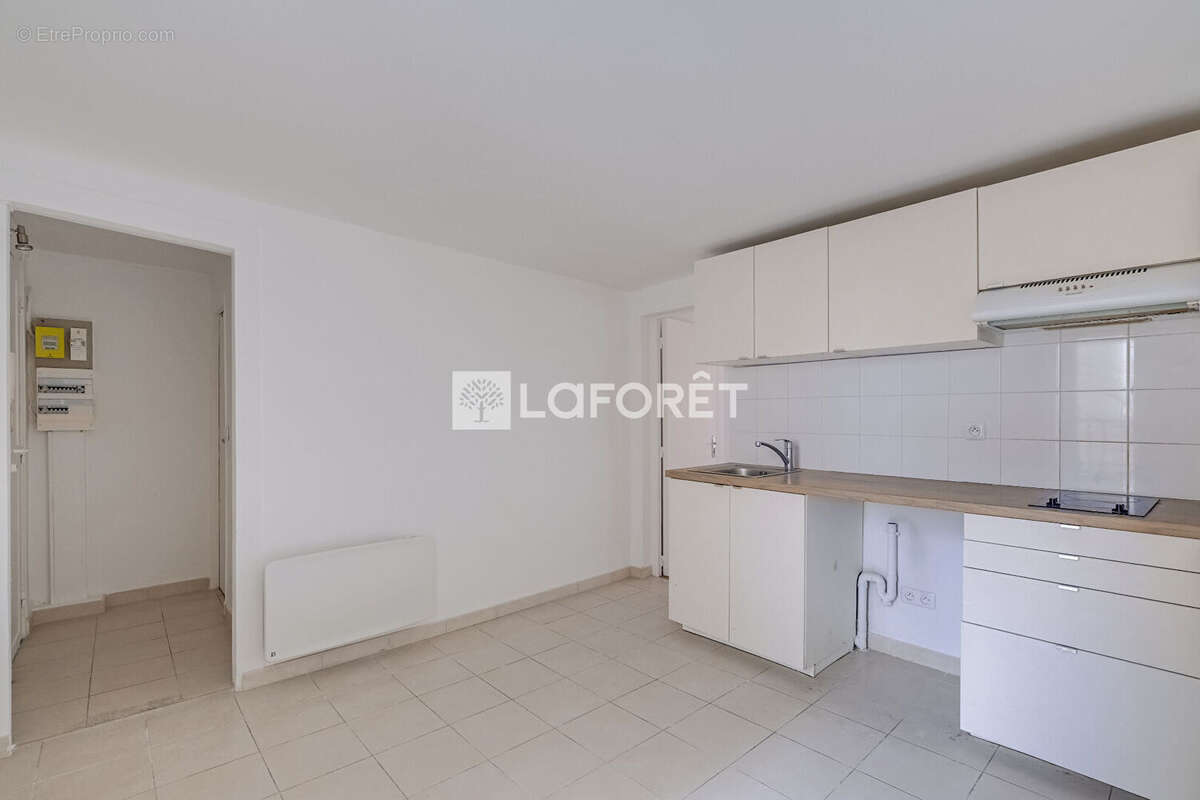 Appartement à PARIS-8E