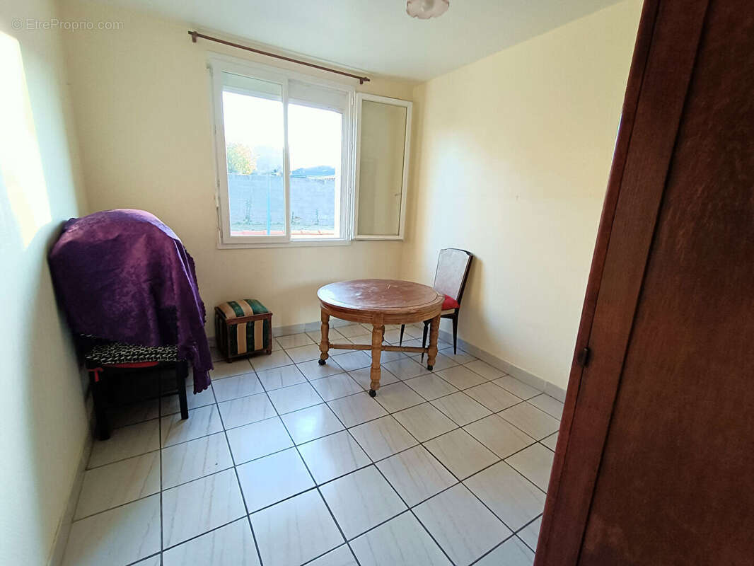 Maison à TONNAY-CHARENTE