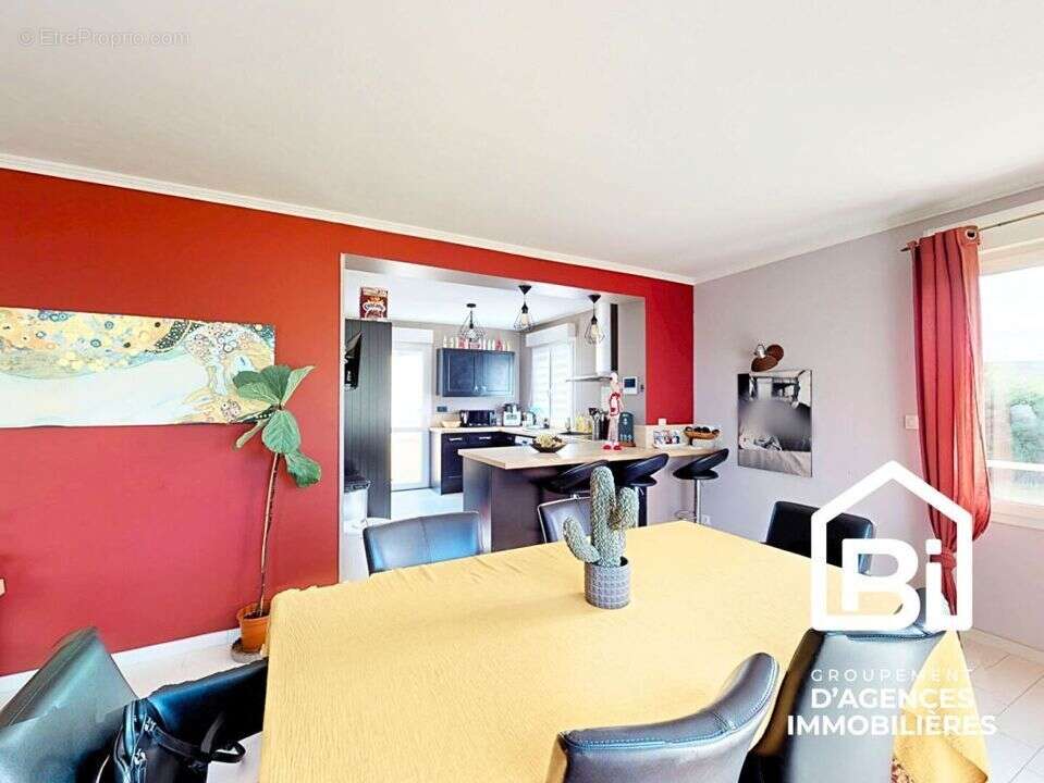 Maison à OUISTREHAM