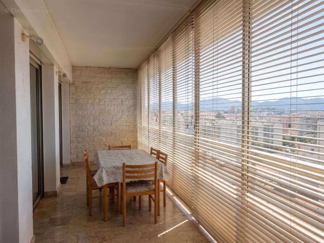 Appartement à CANNES