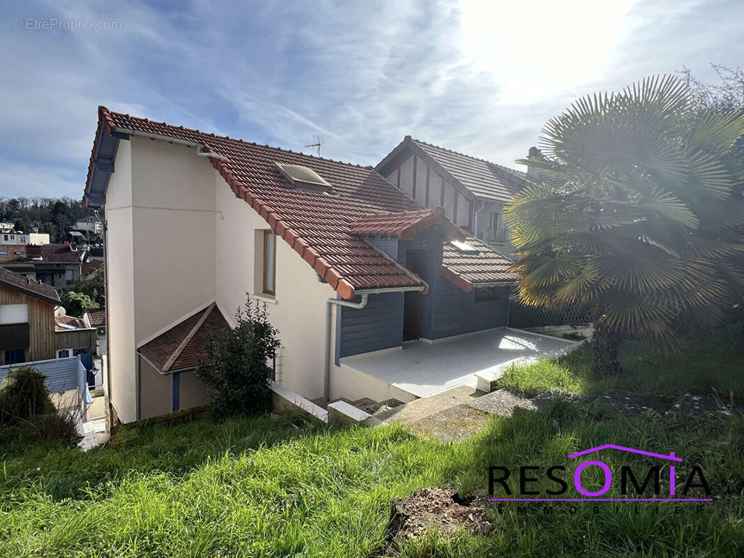 Maison à LE PLESSIS-ROBINSON