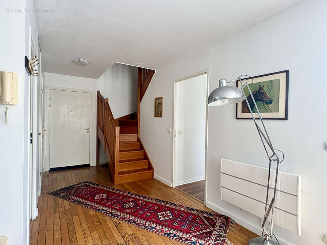 Duplex de 88m² terrasse et parking - Jardin Botanique - photo 6