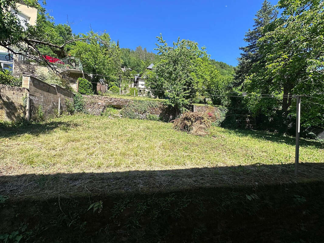 Maison à ESTAING