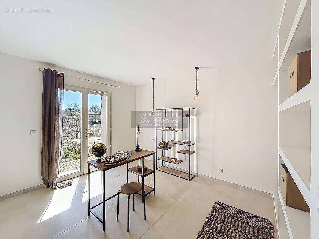 Élégante propriété en pierre neuve avec piscine et pool-house dans un environnement privilégié - photo 25