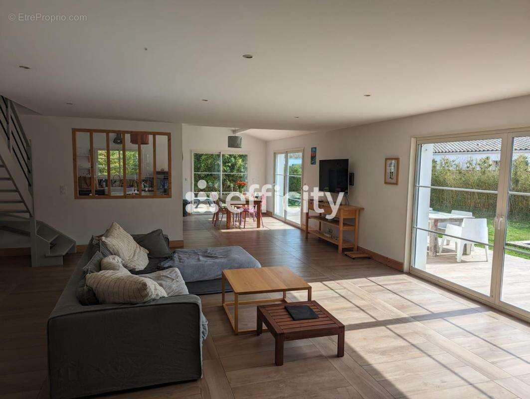 Locaux/Biens immobiliers - photo 38