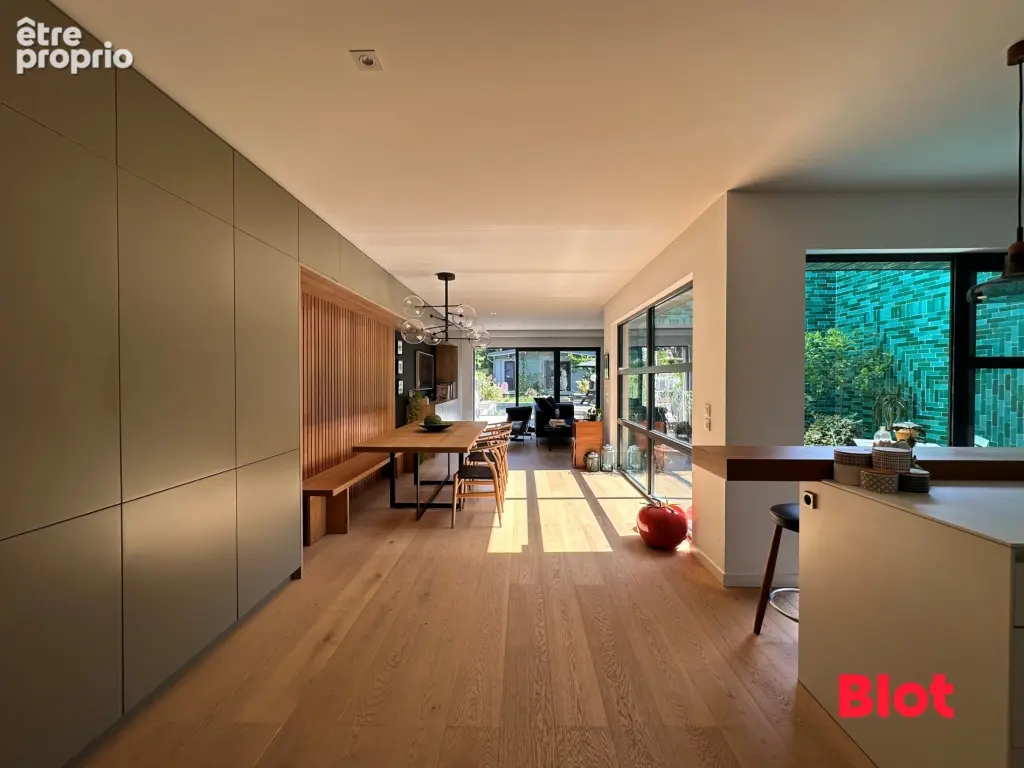 Maison 389 m² à Rennes  - photo 3