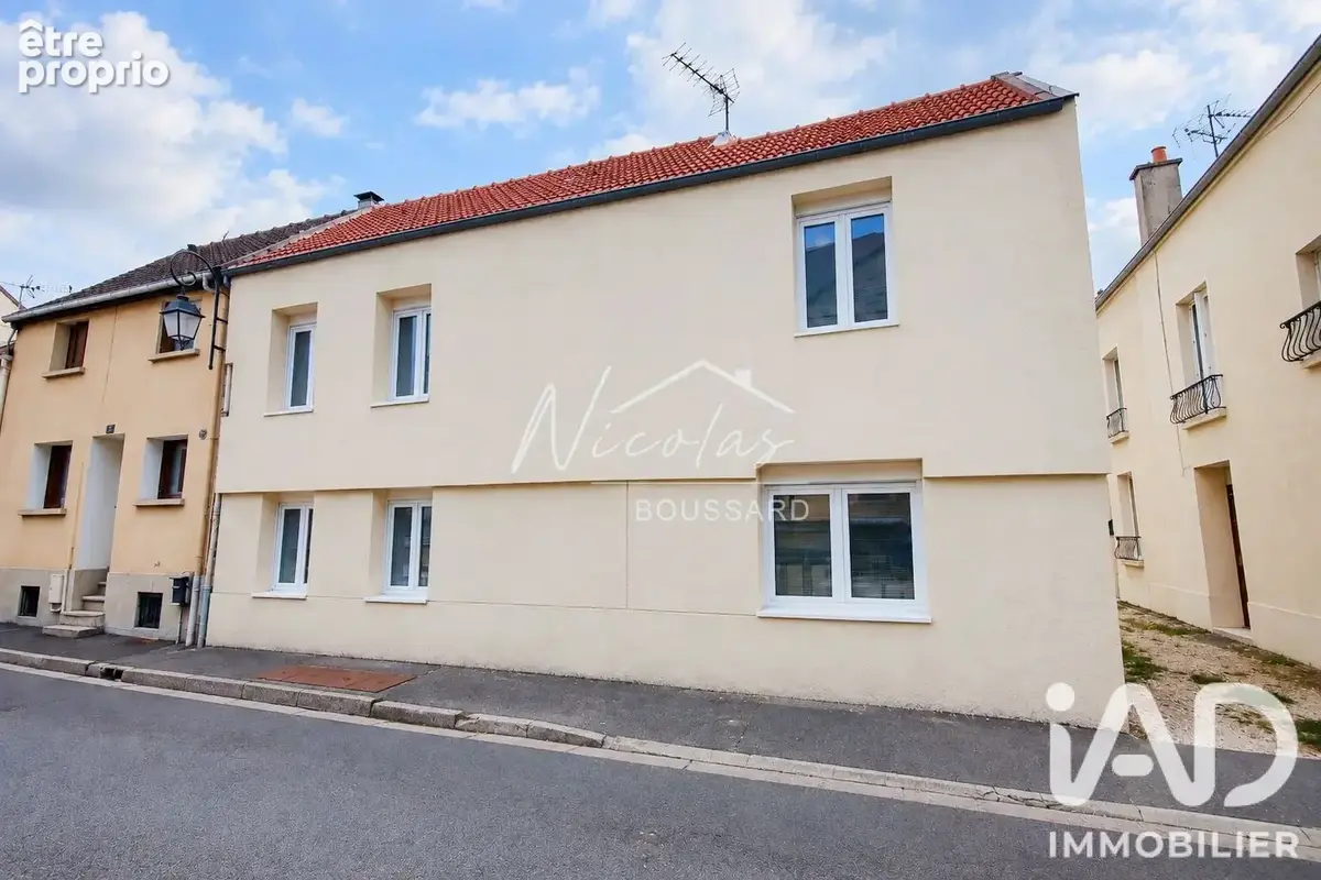 Photo 1 - Maison à CLAYE-SOUILLY
