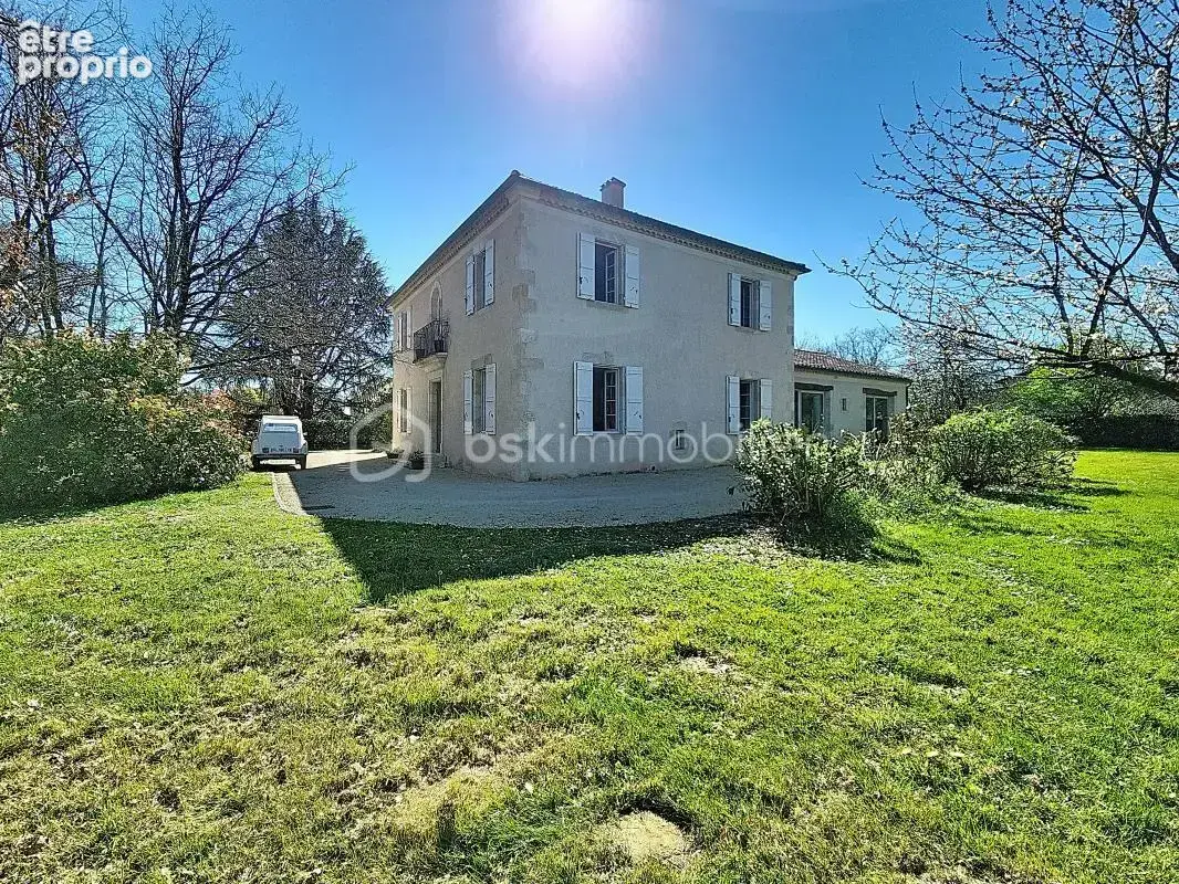 100% CARACTERE GASCON ... à Lectoure 282 m² - photo 26
