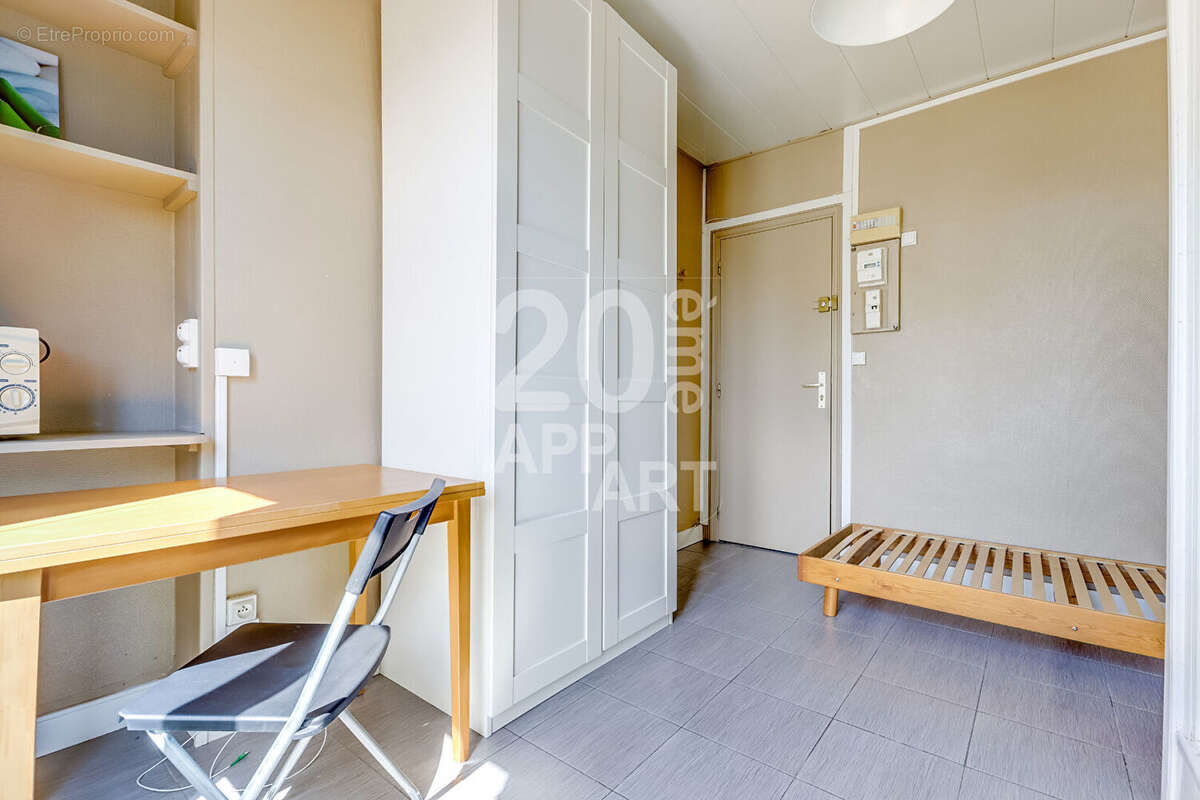 Appartement à PARIS-20E