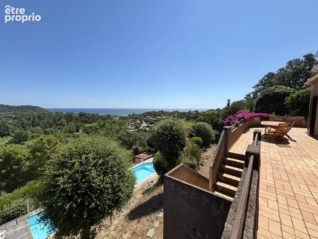 Propriété proche de la Testa  avec piscine et vue panoramique et imprenable sur la mer et les montagnes enviro - photo 24