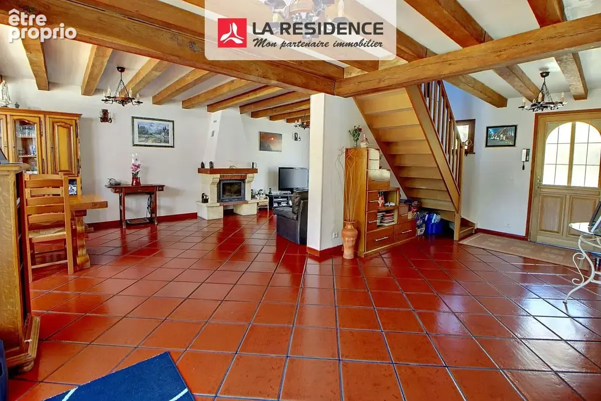 Maison 137 m² à Vaux-Sur-Seine  - photo 2