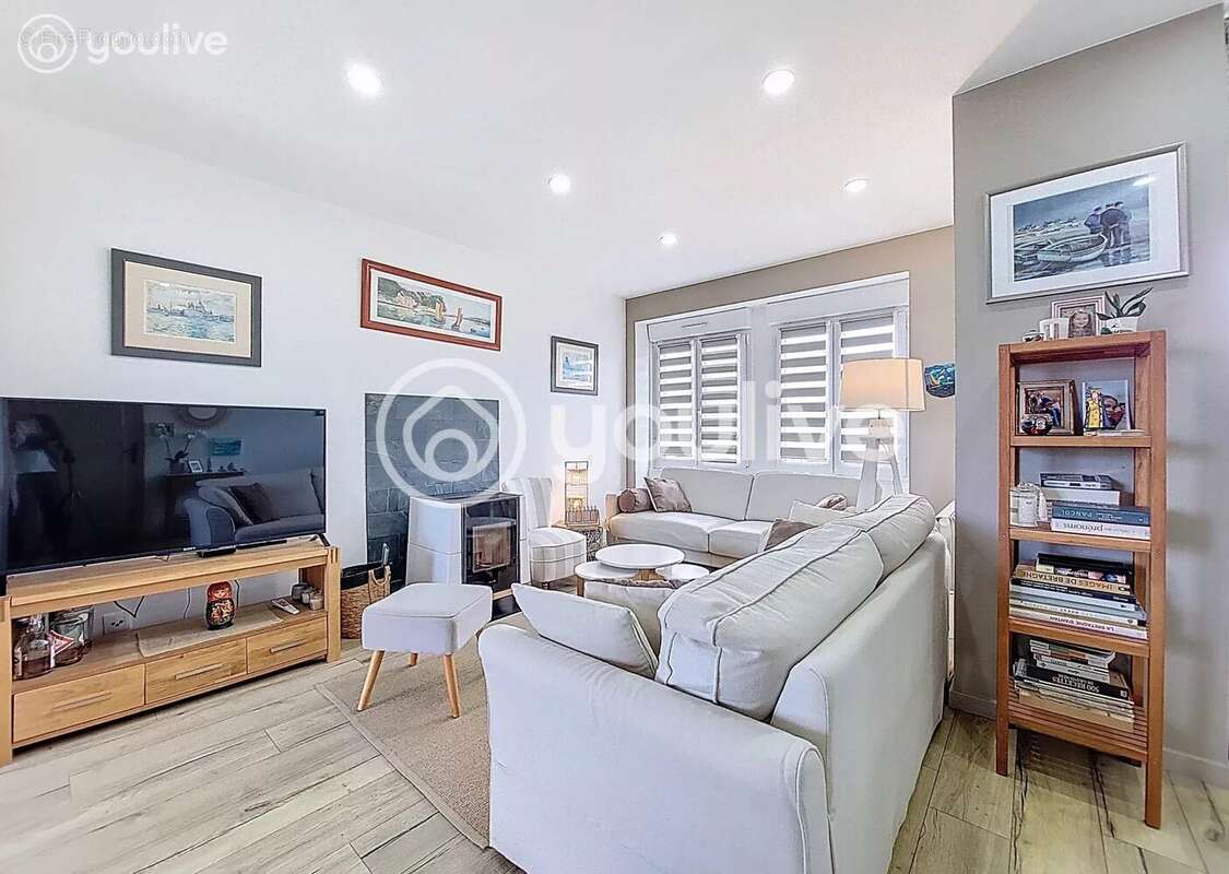 Maison à PLOUGUERNEAU