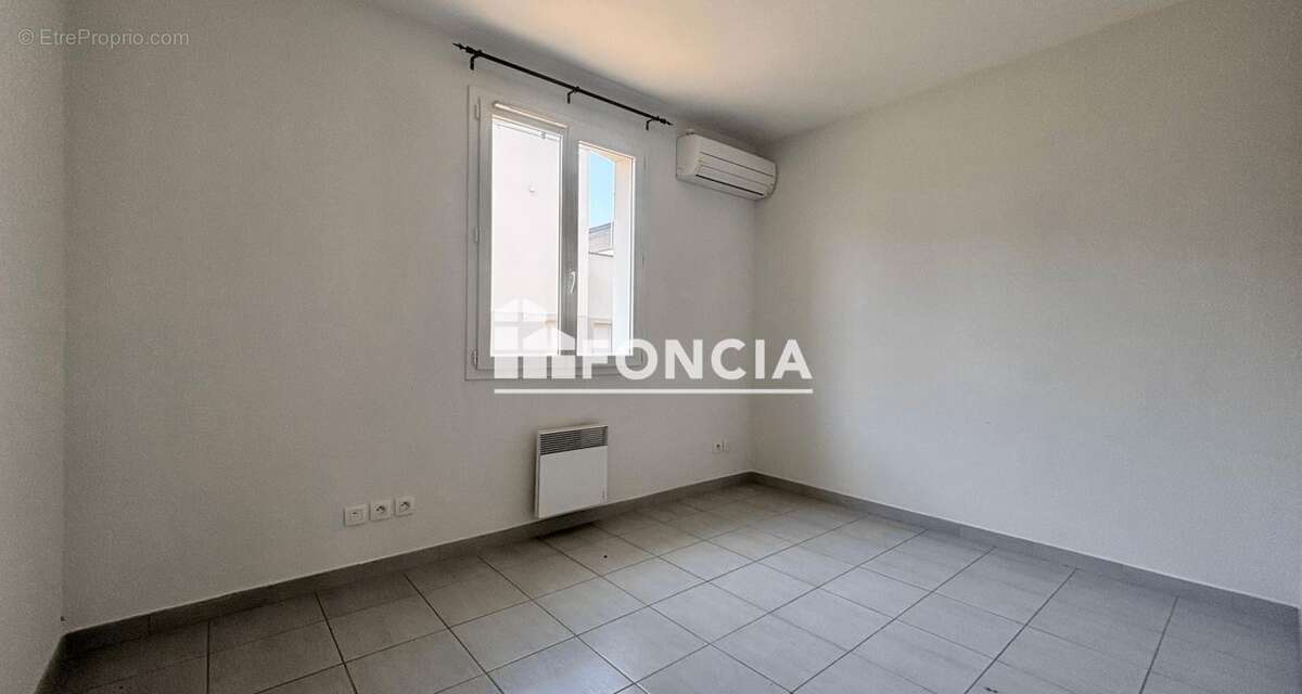 Maison à VILLENEUVE-LES-BEZIERS