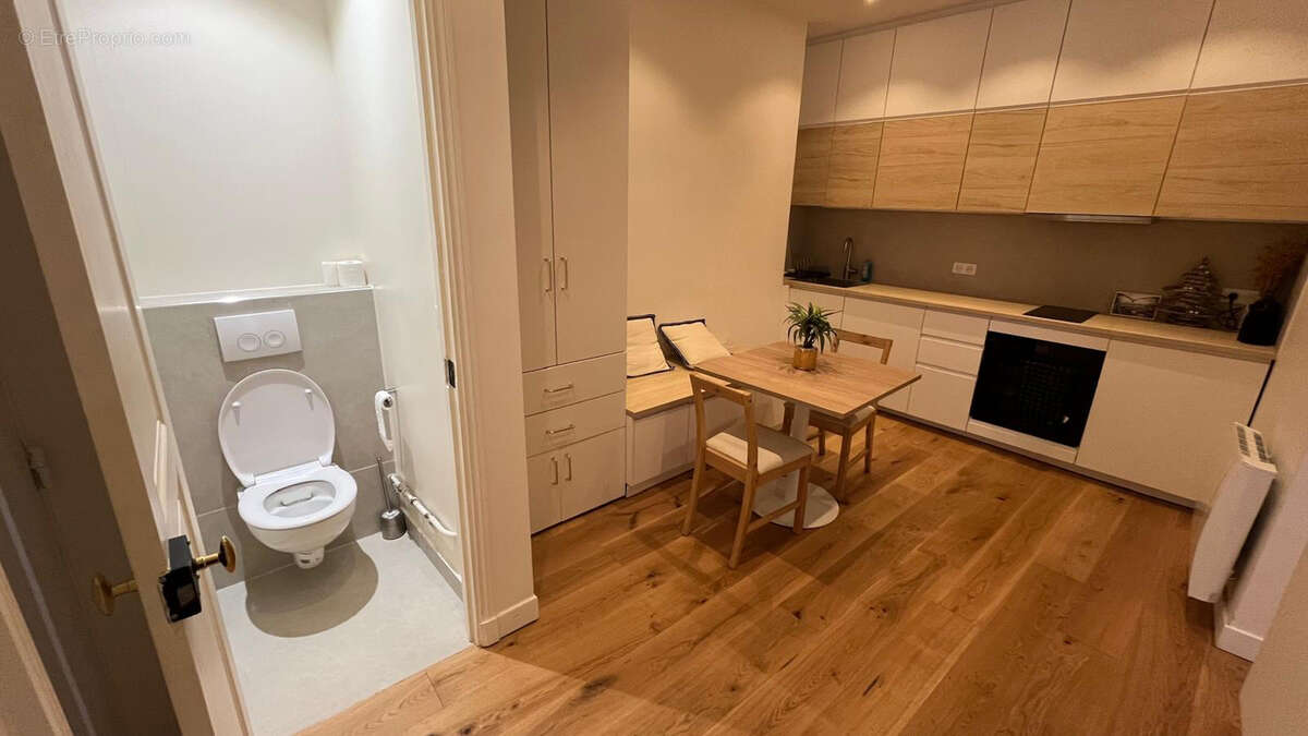 Appartement à PARIS-2E