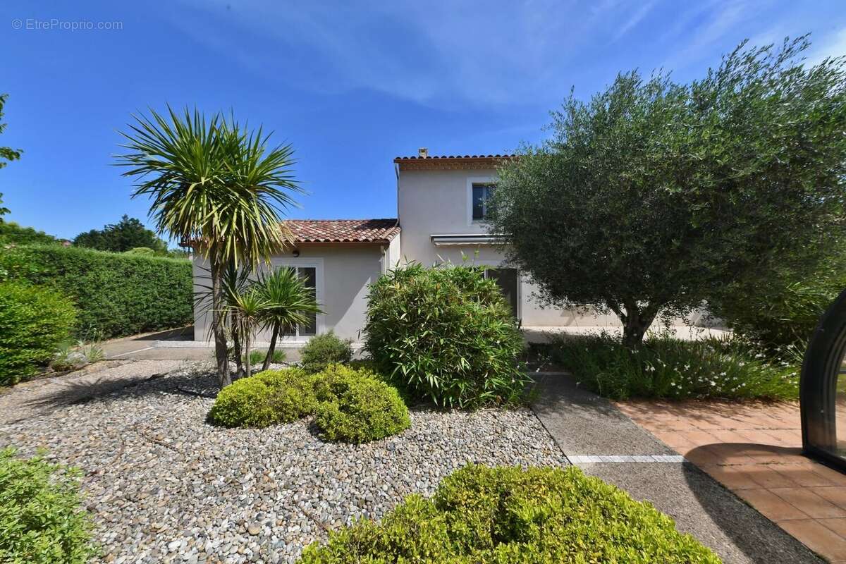 Maison à UZES