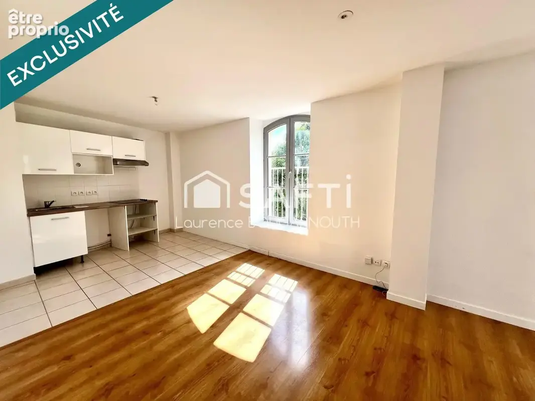 Photo 1 - Appartement à ROQUEMAURE