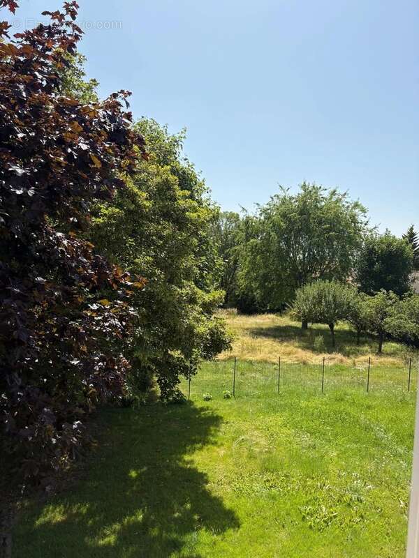 Maison à SAINT-NOM-LA-BRETECHE