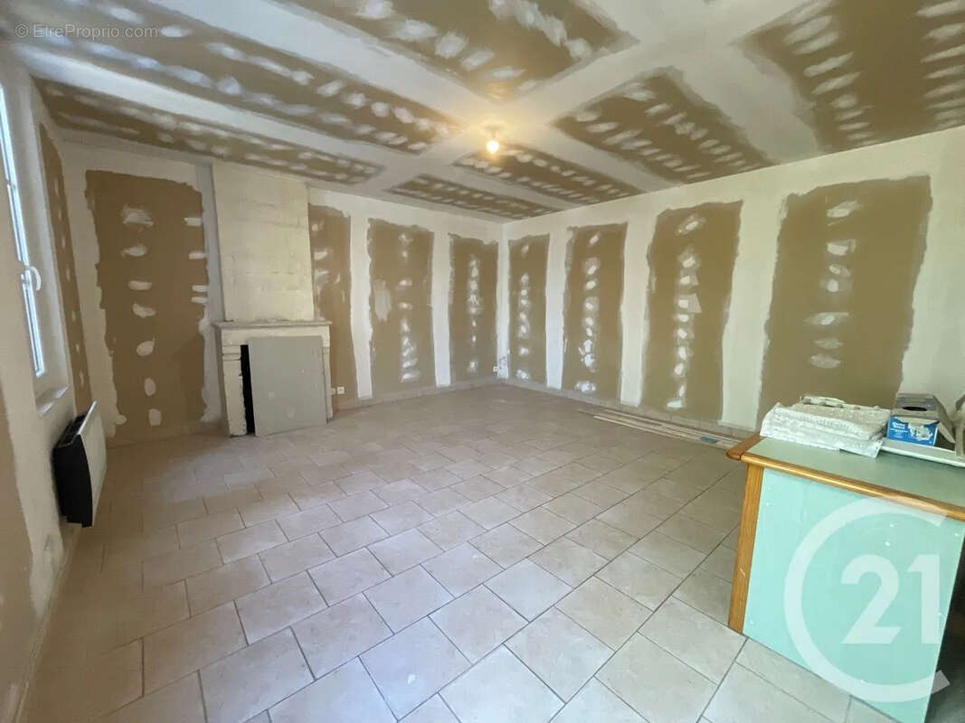 Maison 124 m² à Coutras  - photo 3