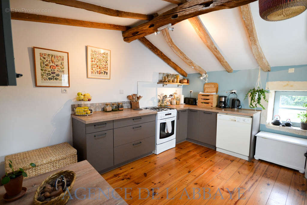 Maison à PONT-L&#039;ABBE-D&#039;ARNOULT