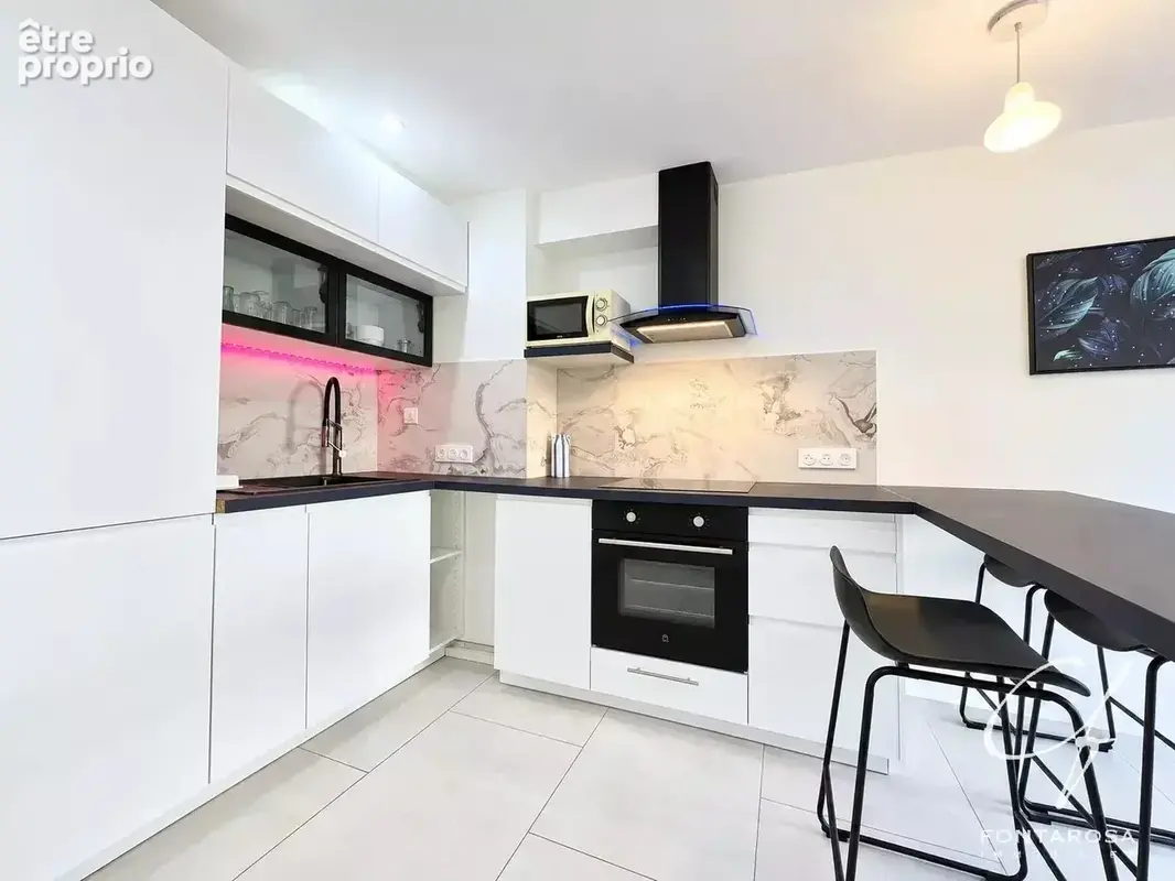 Appartement 2 pièces entièrement rénové – À proximité immédiate de Port-Fréjus - photo 5