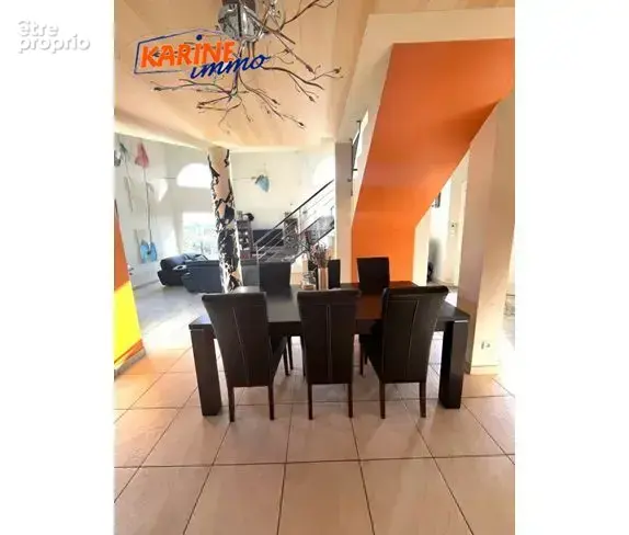 Maison 170 m² à Cailloux-Sur-Fontaines  - photo 7