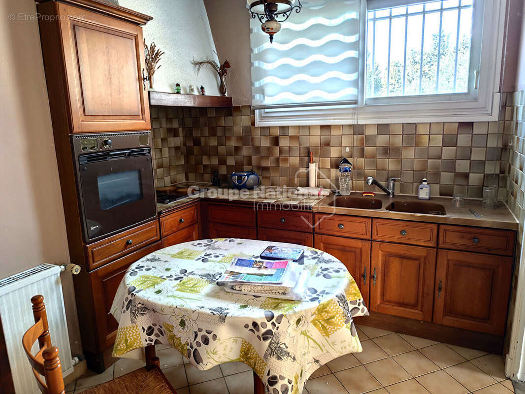 Maison à JONQUIERES
