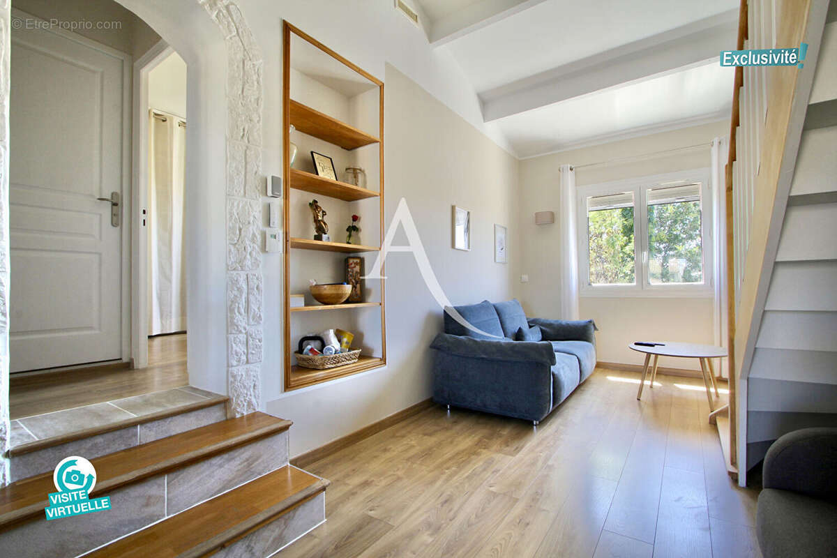 Appartement à MAUGUIO