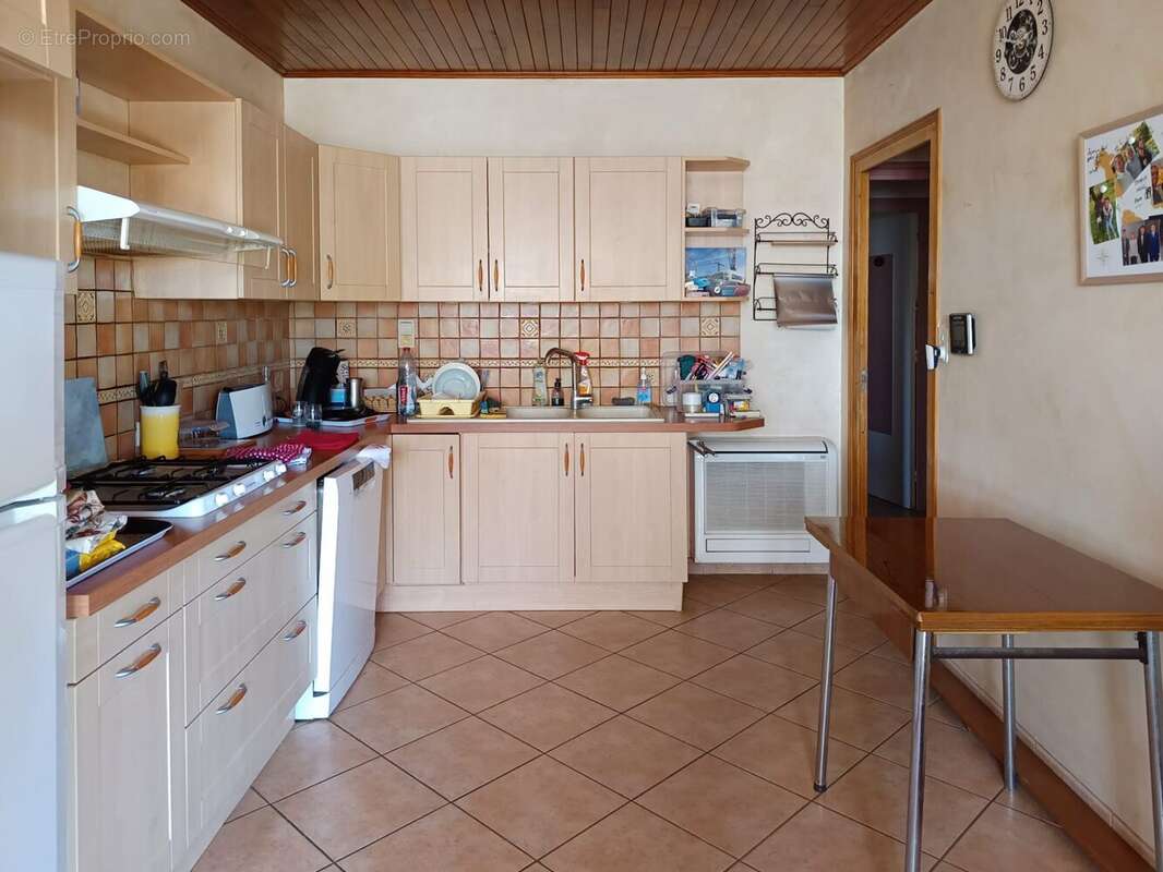 Maison à POMMIER-DE-BEAUREPAIRE