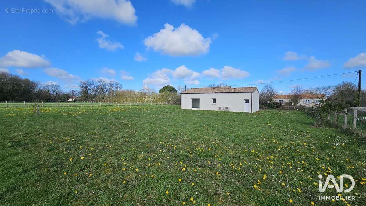Photo 3 - Maison à VOULEME