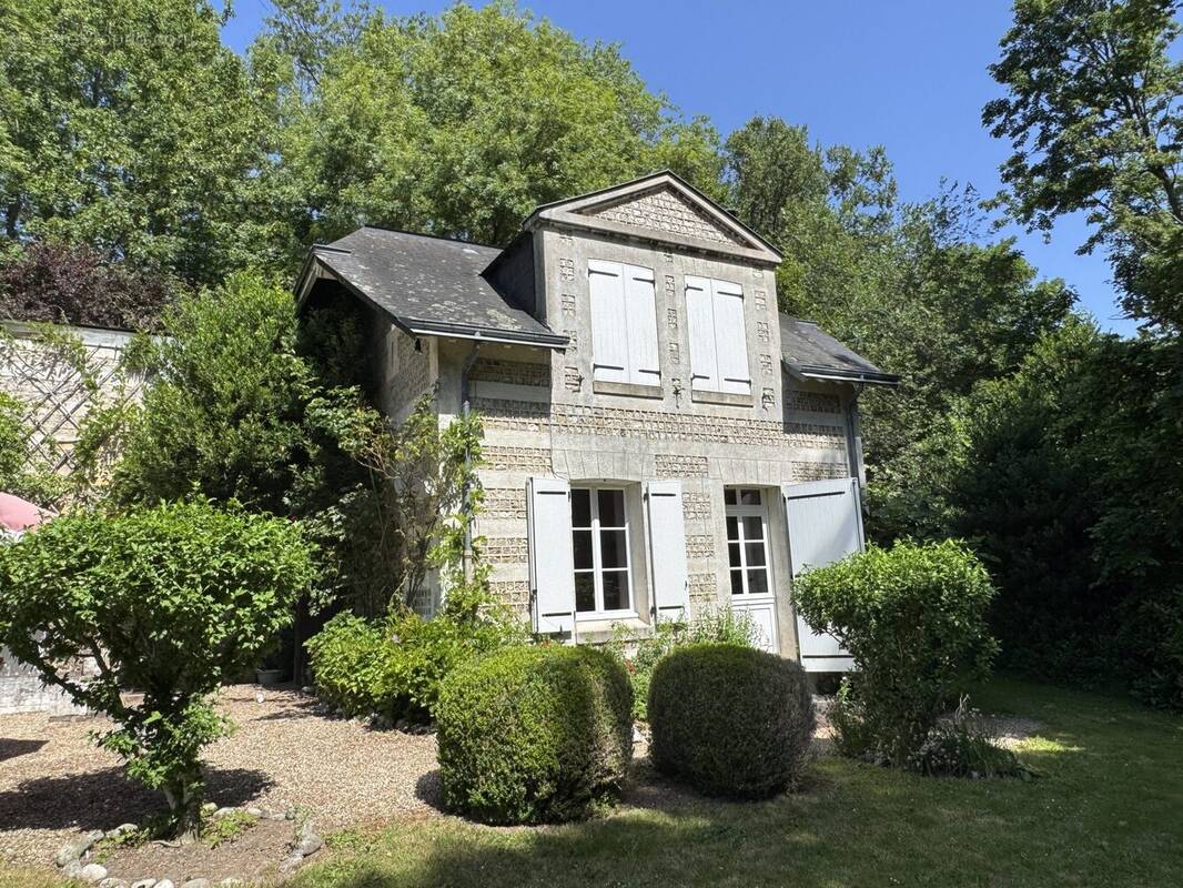 Maison à LE TILLEUL