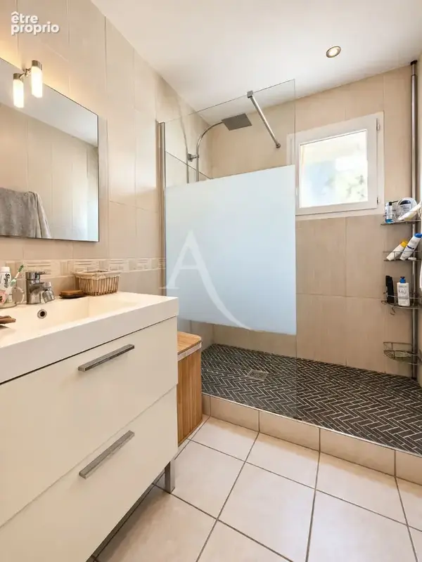 Ouveillan - maison 3 chambres - 89m² - jardin avec piscine sans vis a vis - photo 8