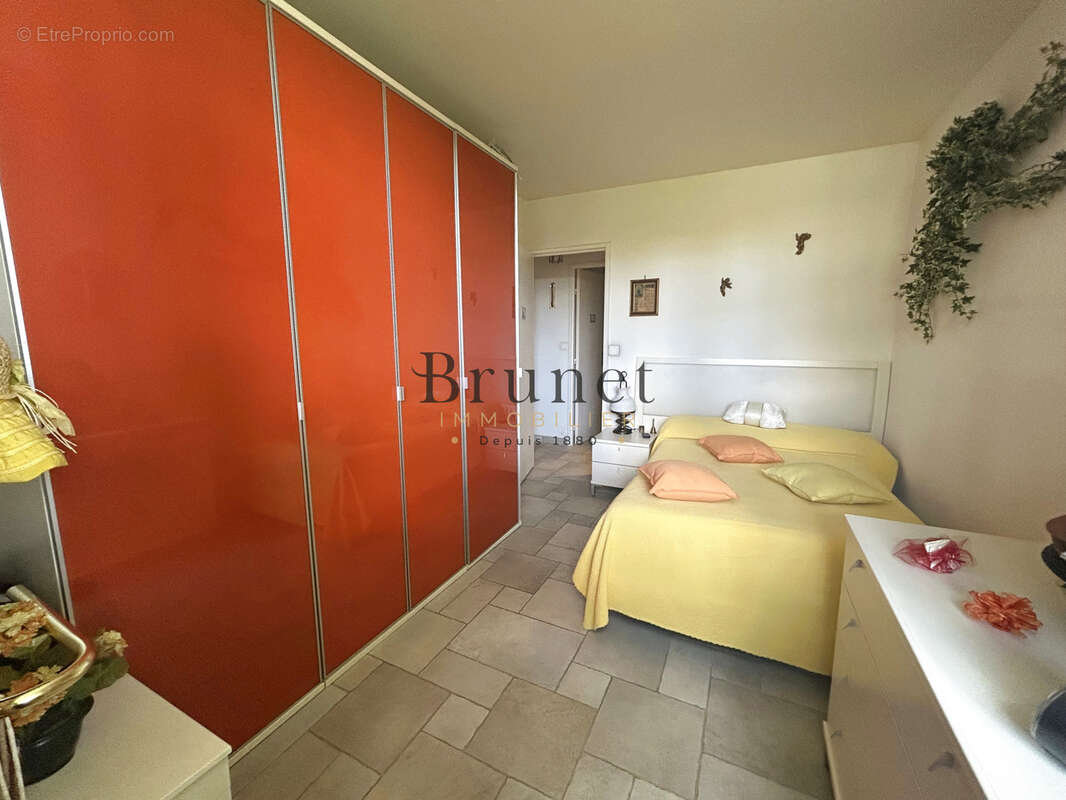 Appartement à SAINT-MAUR-DES-FOSSES