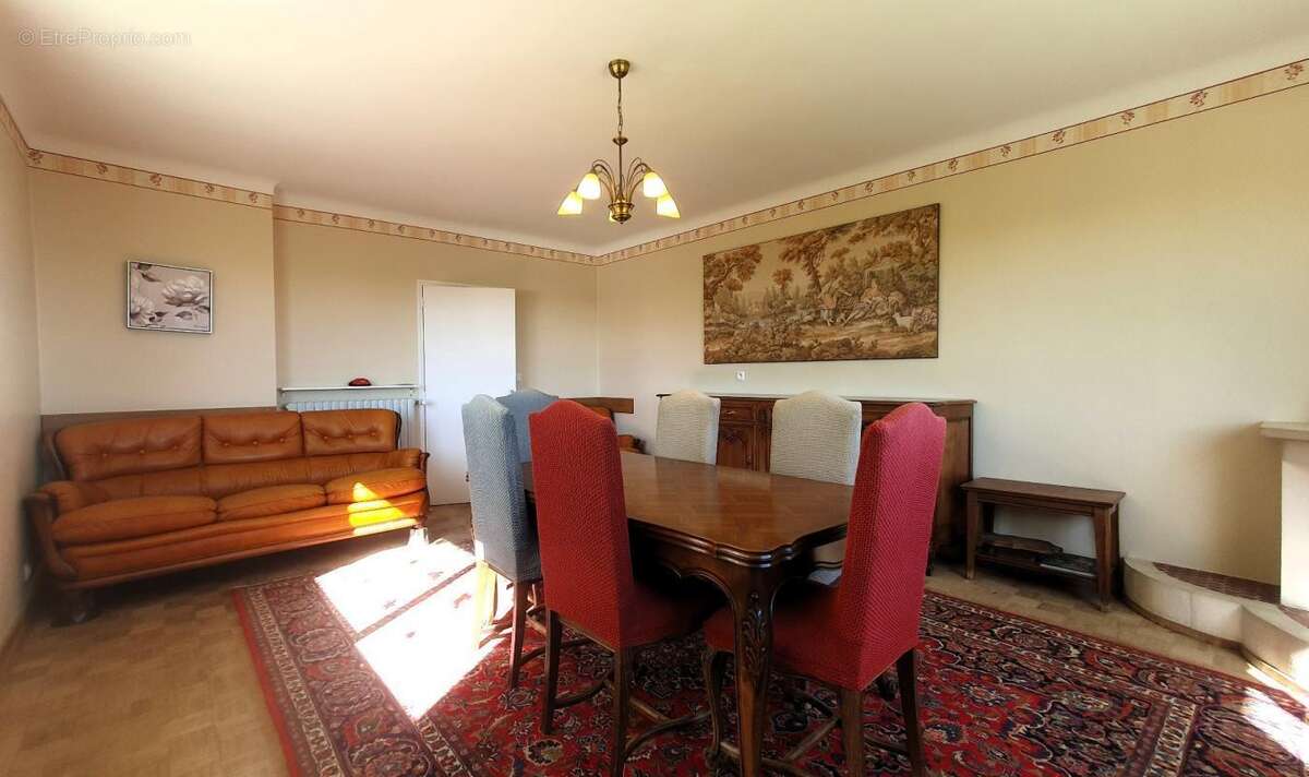 Maison à LESCURE-JAOUL