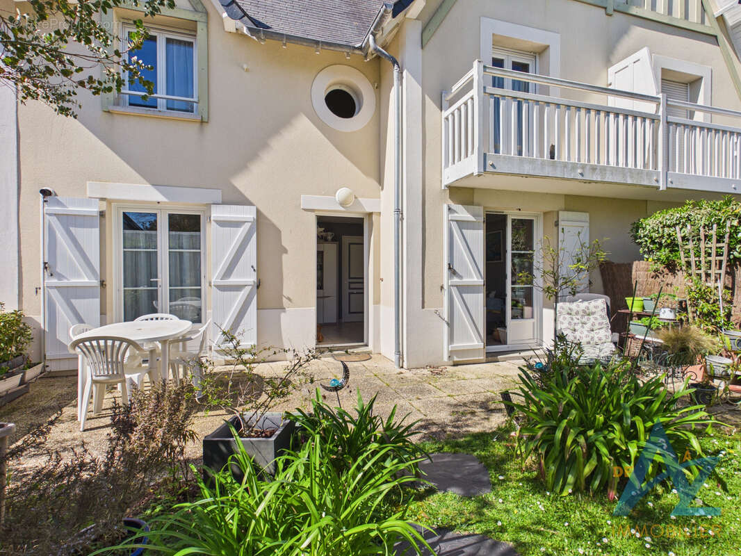 Maison à MERVILLE-FRANCEVILLE-PLAGE