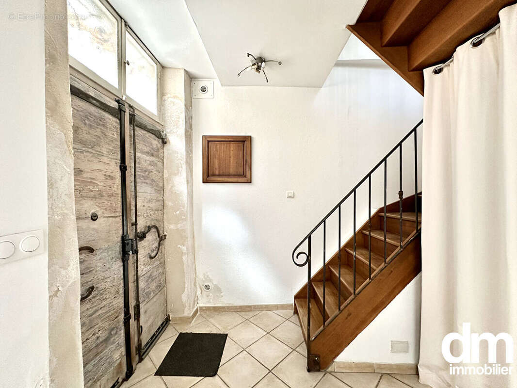 Maison  5 pièces avec terrasse tropézienne - photo 5