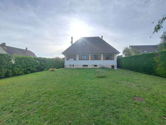 Maison à SENLIS