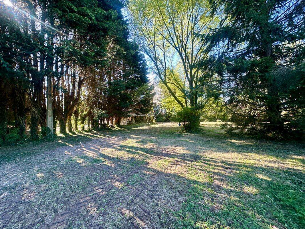 Maison à PONT-L&#039;EVEQUE