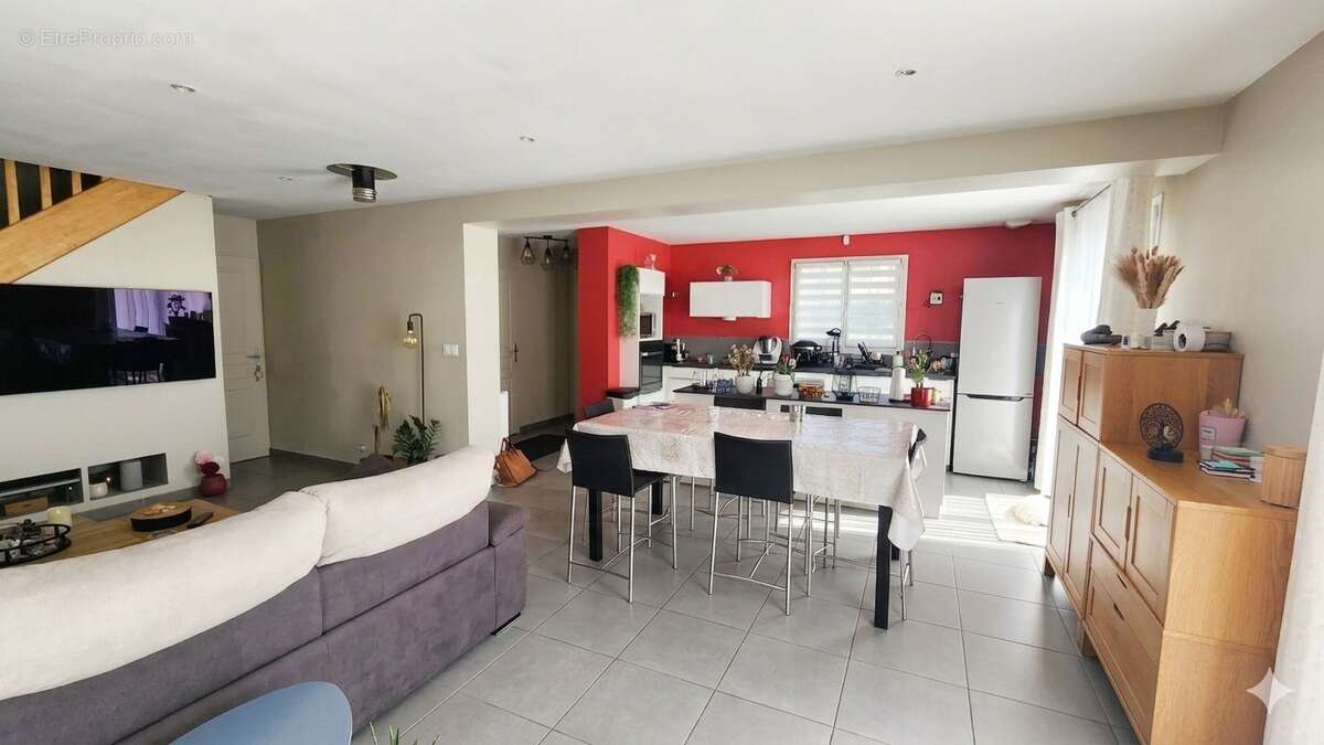 A Vendre maison individuelle - hameau proche Chilly - photo 3