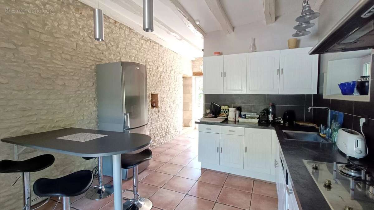 Belle maison en pierre avec piscine villiers - photo 11