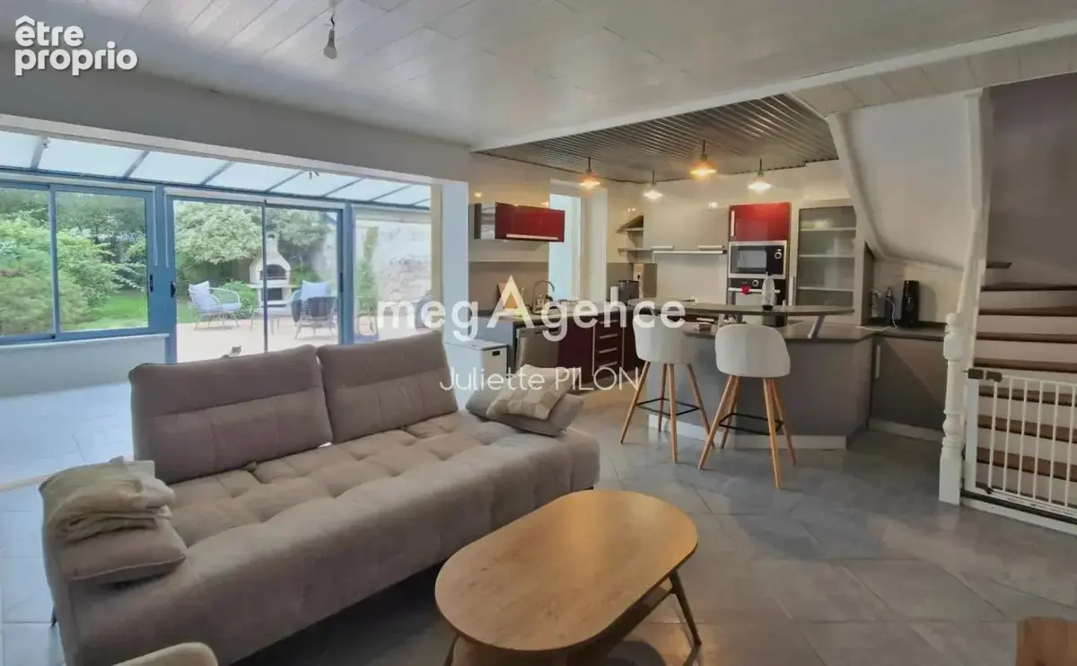 Maison de ville avec jardin et dépendance - photo 1