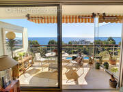 Appartement à VALLAURIS