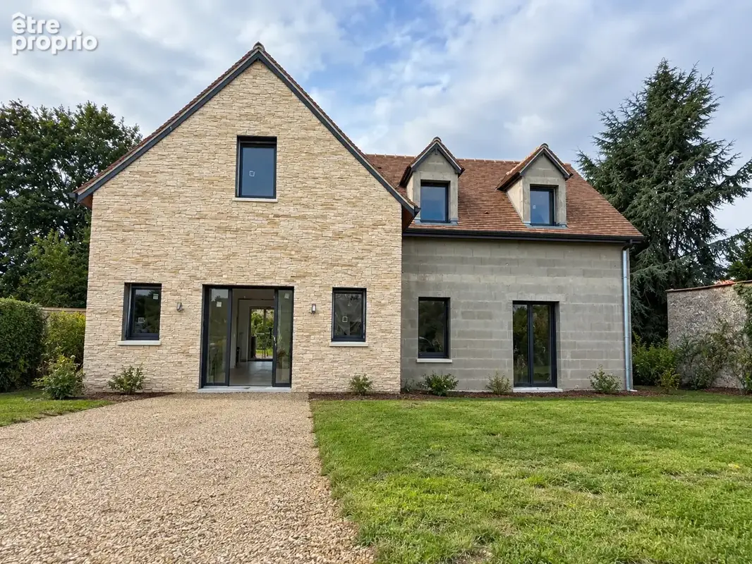 Maison à ORGERUS