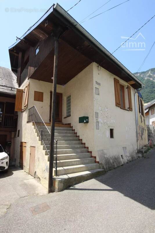 Maison à SAINT-PIERRE-D&#039;ALBIGNY