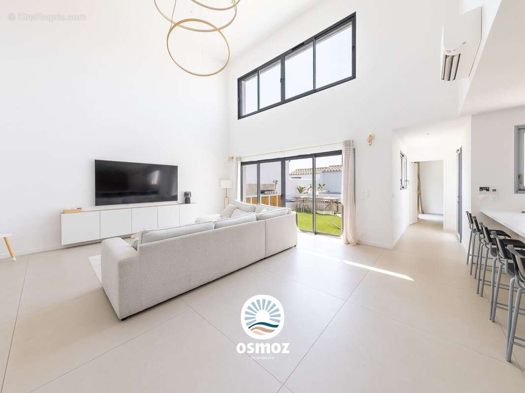 Maison 146 m² à Puilboreau  - photo 2