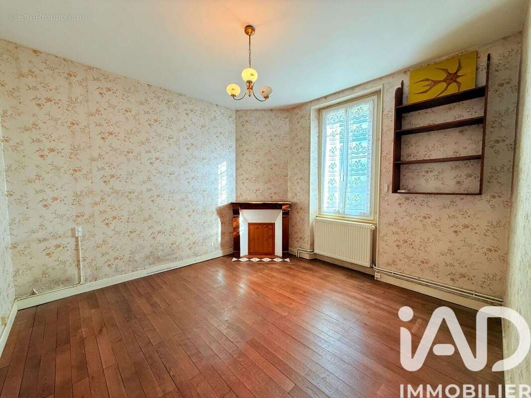 Photo 9 - Maison à AVAILLES-LIMOUZINE