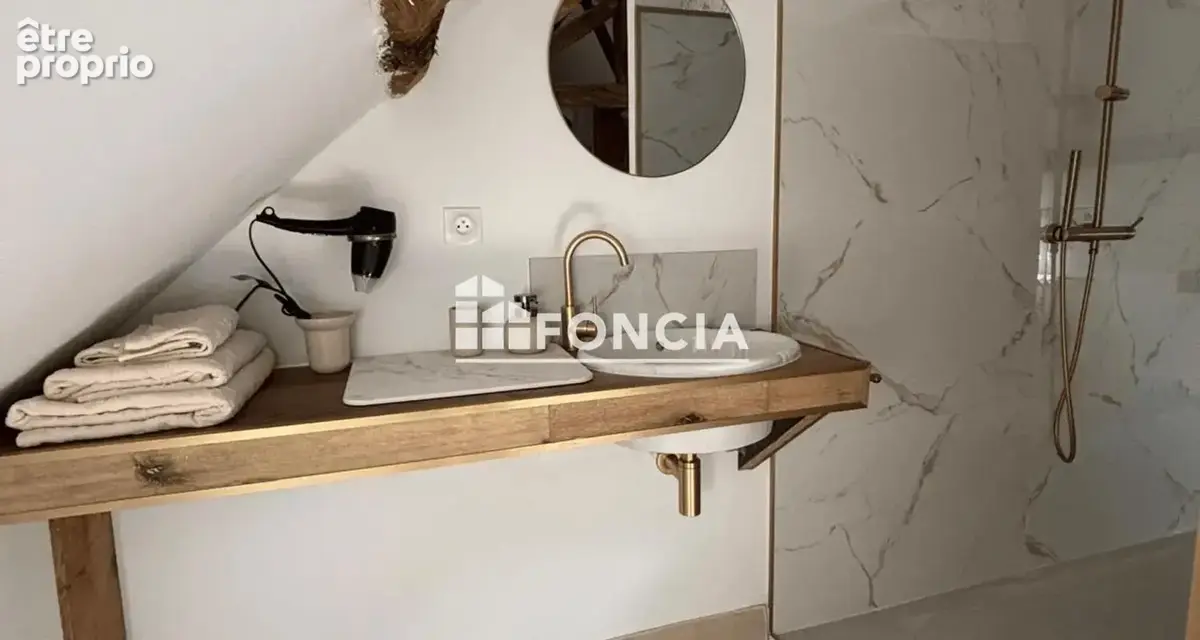 Ensemble immobilier de caractère – Gîtes haut de gamme – Activité clé en main - photo 11