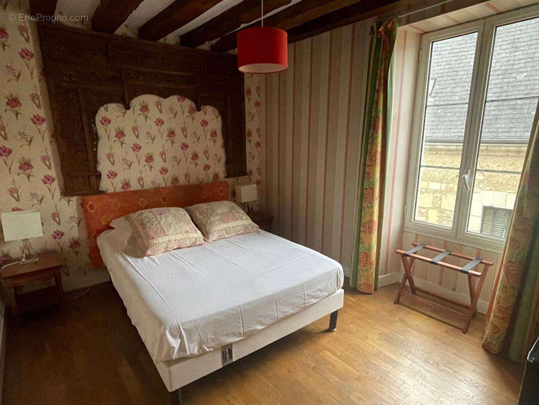 Ancien Hôtel/ secteur touristique/ 9 pièce(s) 203 m2 - photo 9