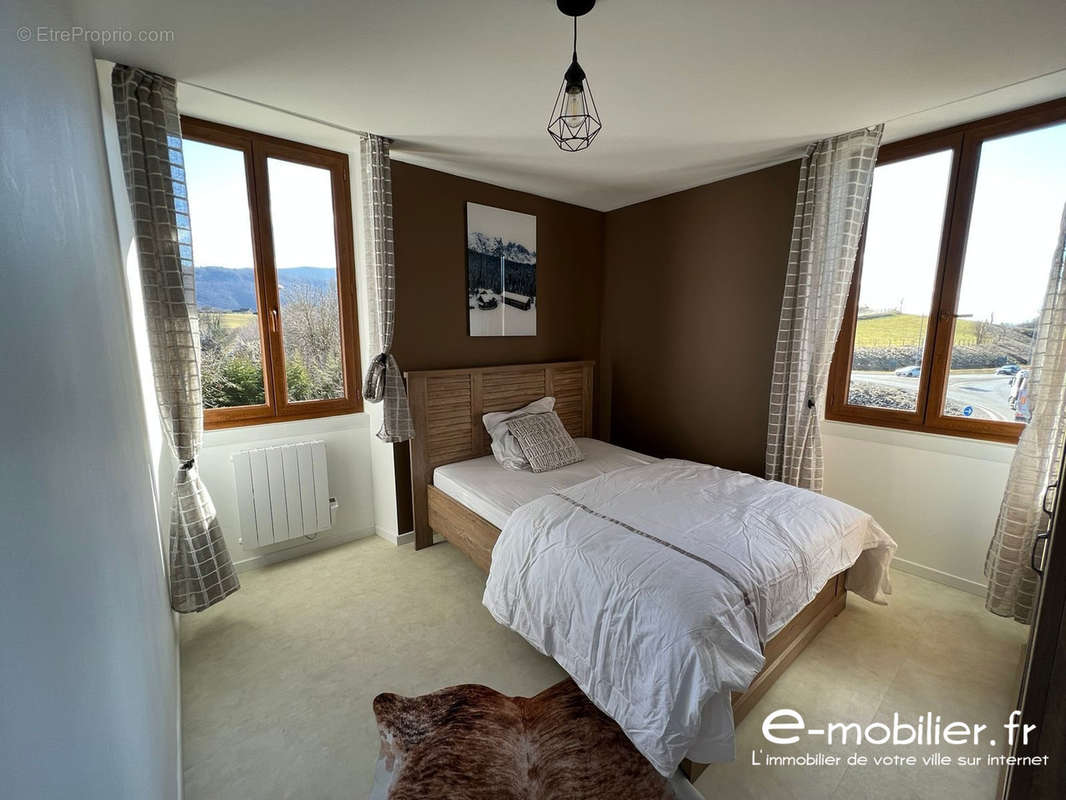 Appartement à QUINTAL