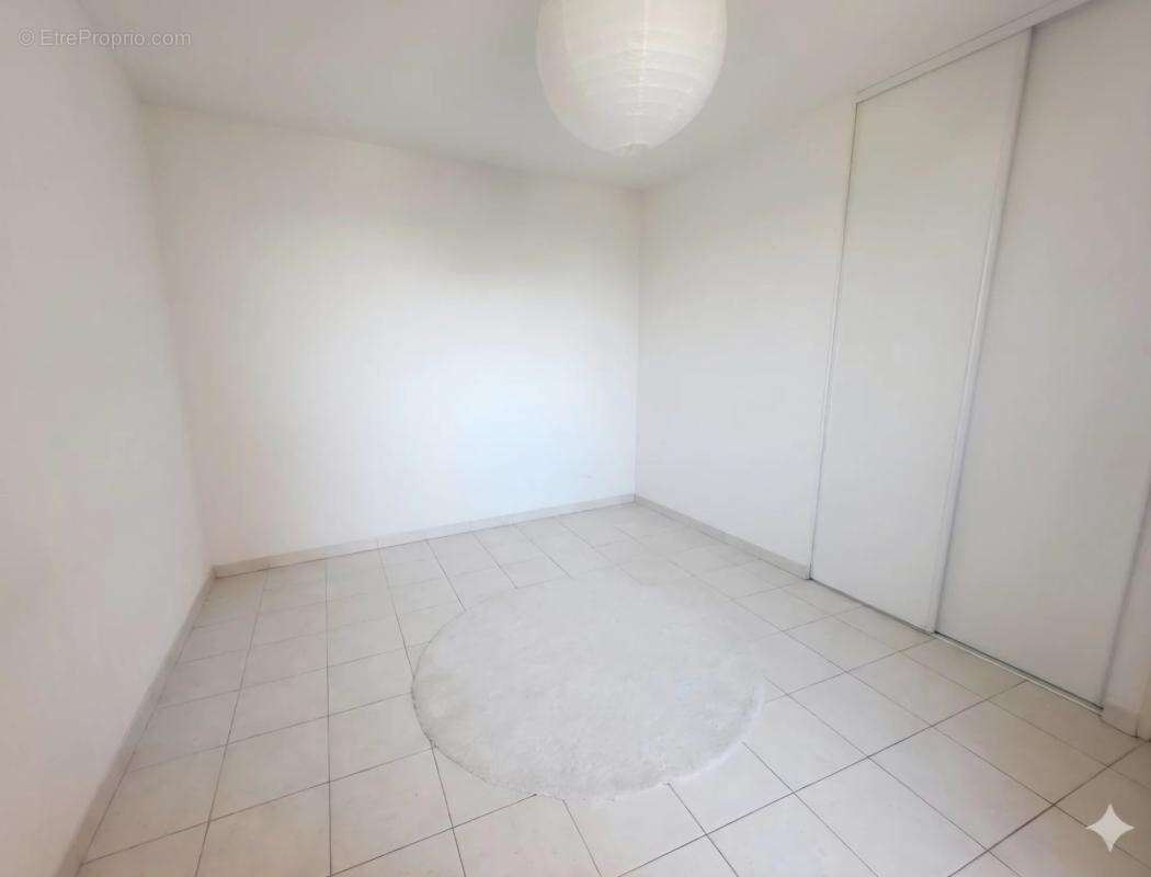 Appartement à MANDELIEU-LA-NAPOULE